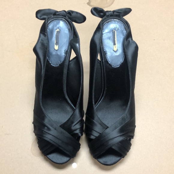 Max Studio Shoes - ~NWOT Max Studio Shoes